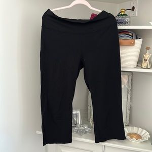 Lululemon crop leggings size 14 23inches
